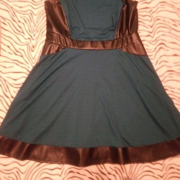 Ashley Stewart Morraccon Skater Dress - Picture 6 of 6
